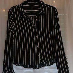Stripped cropped buttoned down